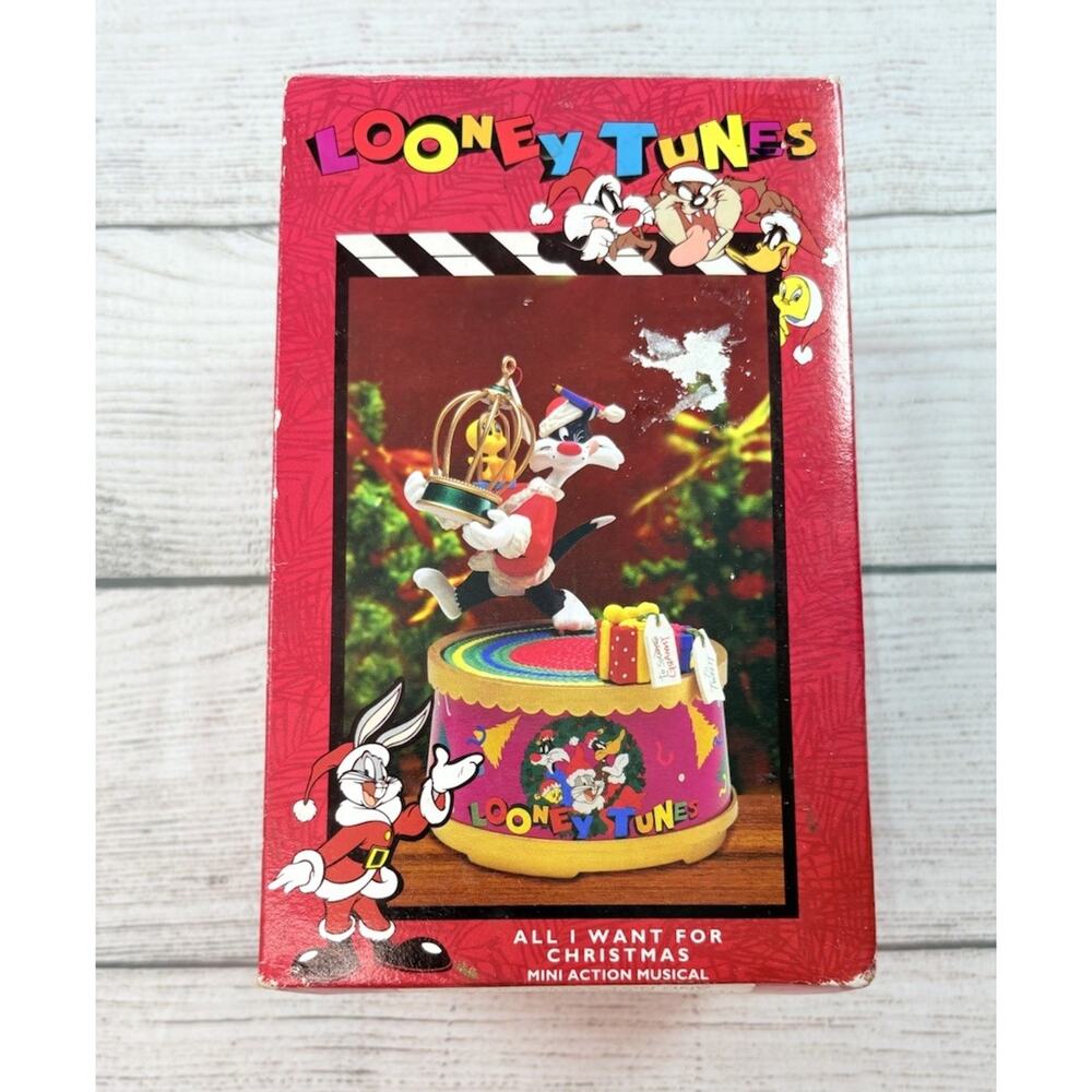 Looney Tune Sylvester Tweety-All I Want For Christmas-Mini Action Music Box 1996